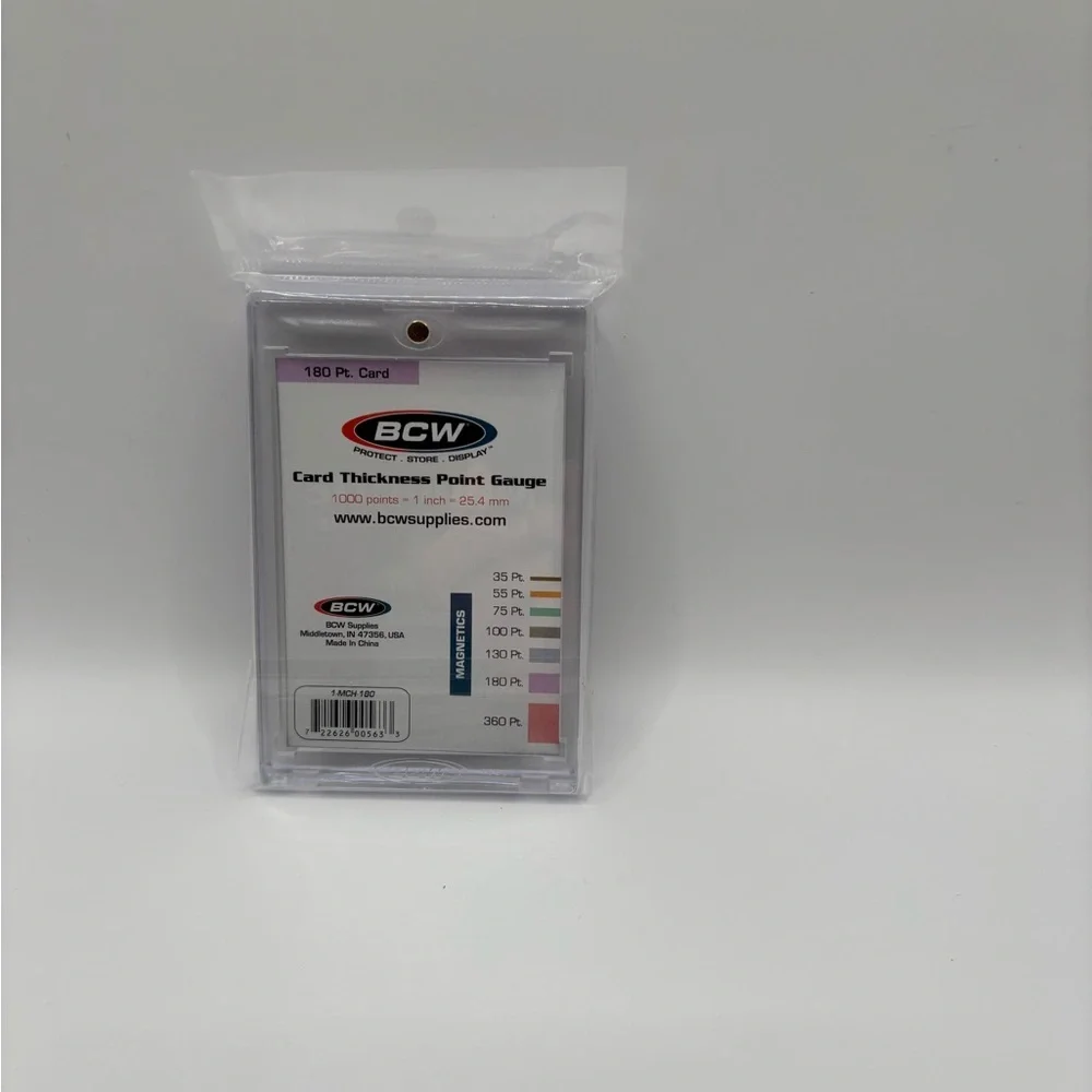BCW 1-MCH-180 Magnetic Sports/Trading Card Holder 180 Pt. Cards.